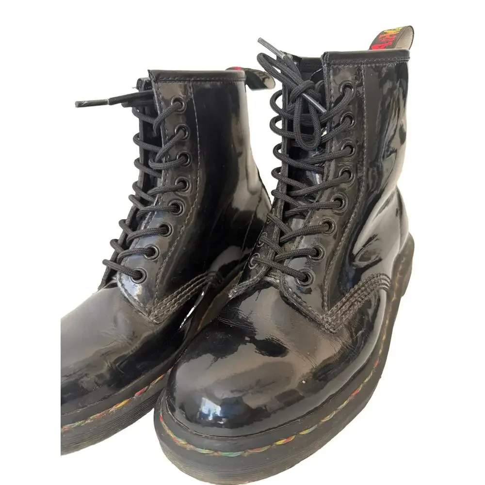 Dr Martens Patent Leather Rainbow US 7 boots 8-eye 1460 doc pride flag stitching